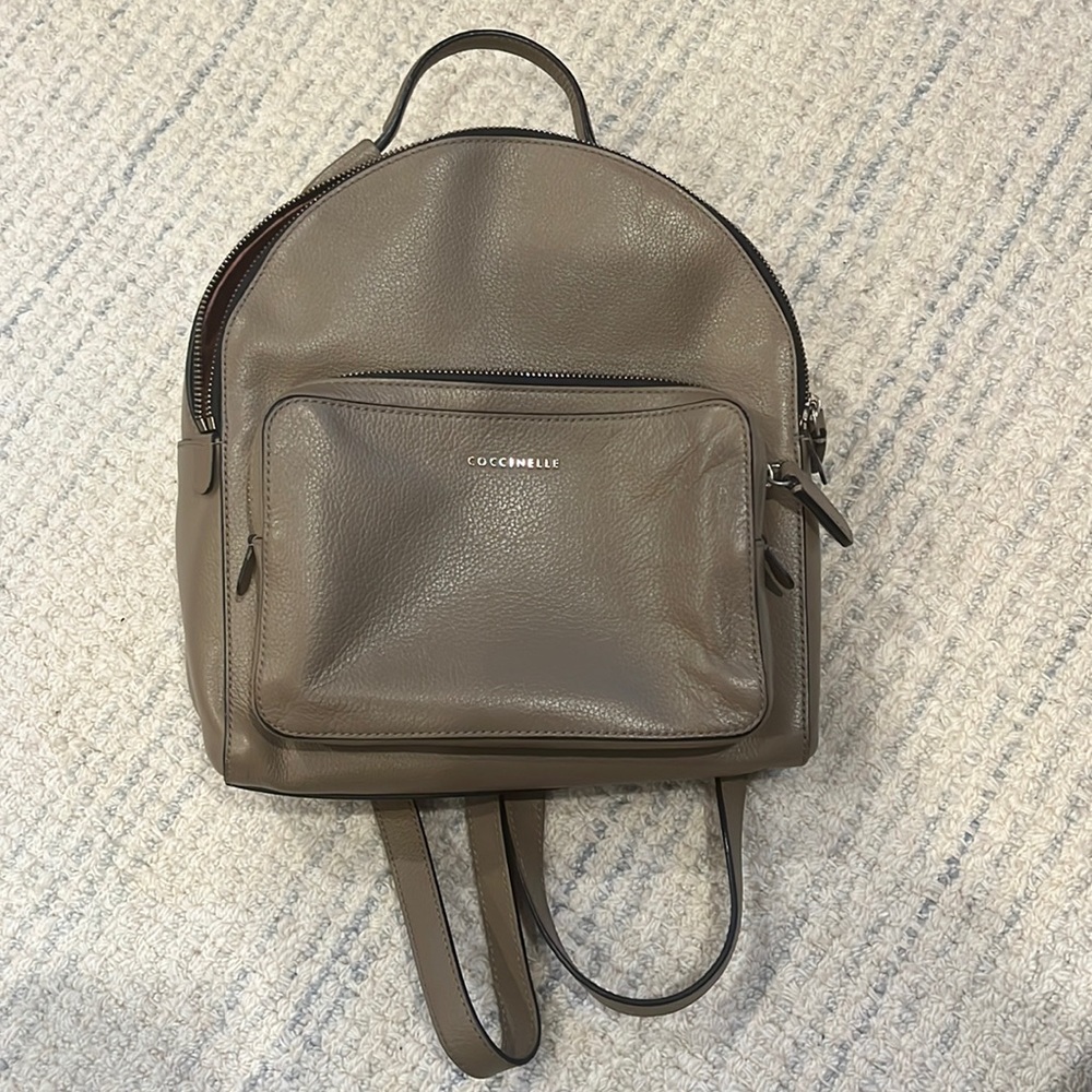 DESIGNER Coccinelle tan backpack